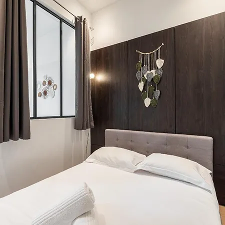 Cozy 1 Bdr Downtown
