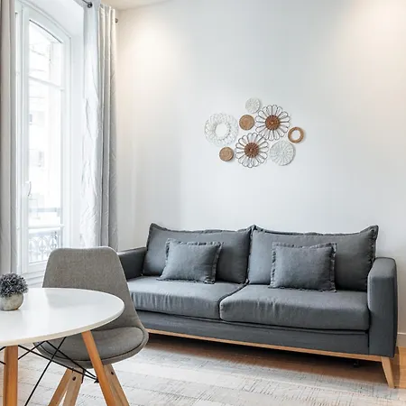 Cozy 1 Bdr Downtown Apartment